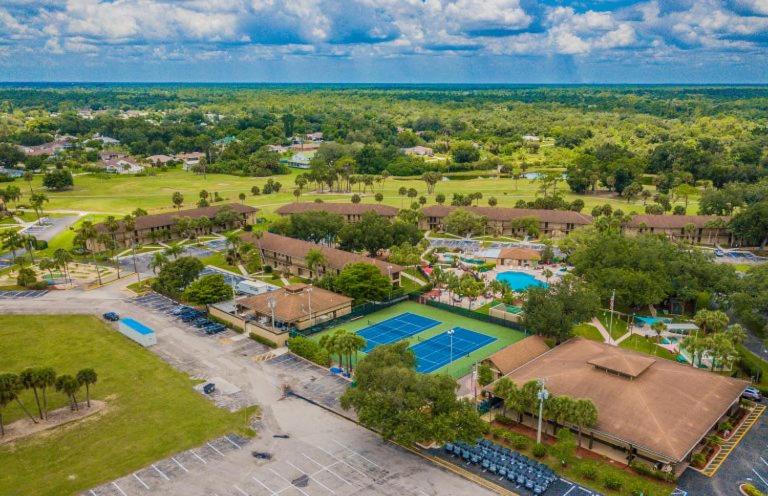 LEHIGH RESORT, LEHIGH ACRES, FL